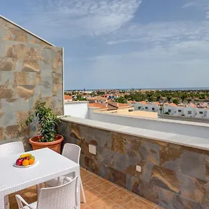 daniels-luxury-house.hotelsfuerteventura.org/
